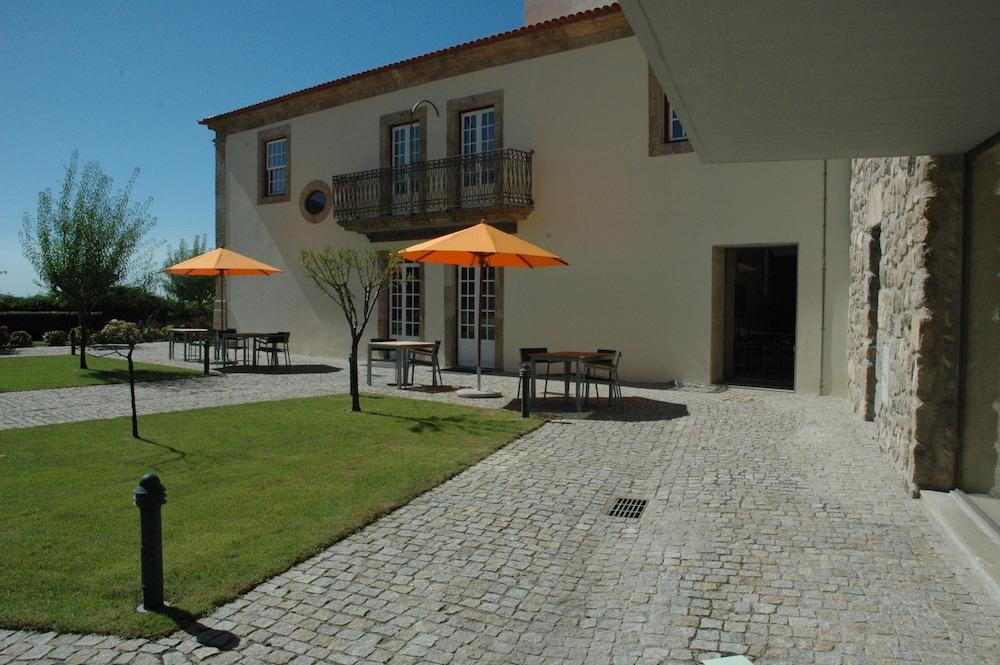 Inatel Linhares Da Beira Hotel Rural Exterior photo